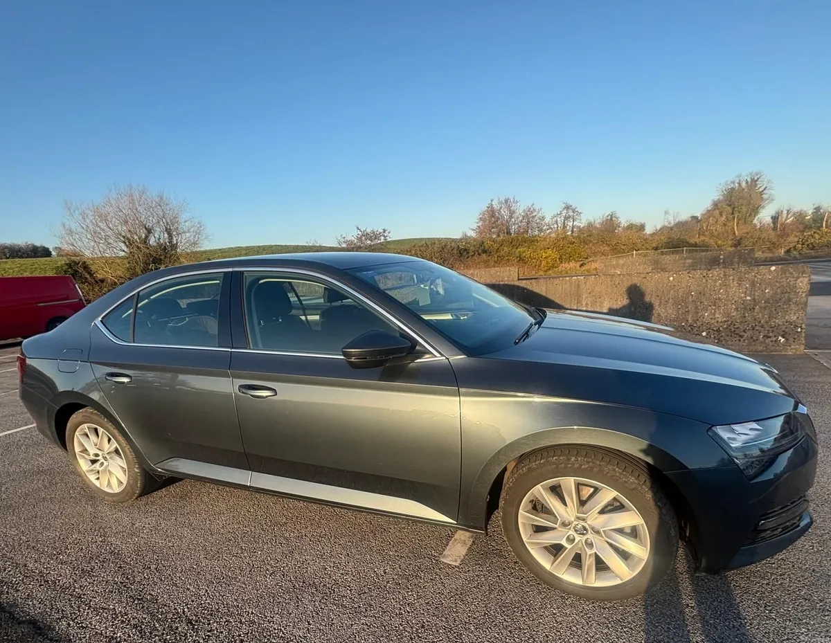 Skoda Superb 2020 - Image 4