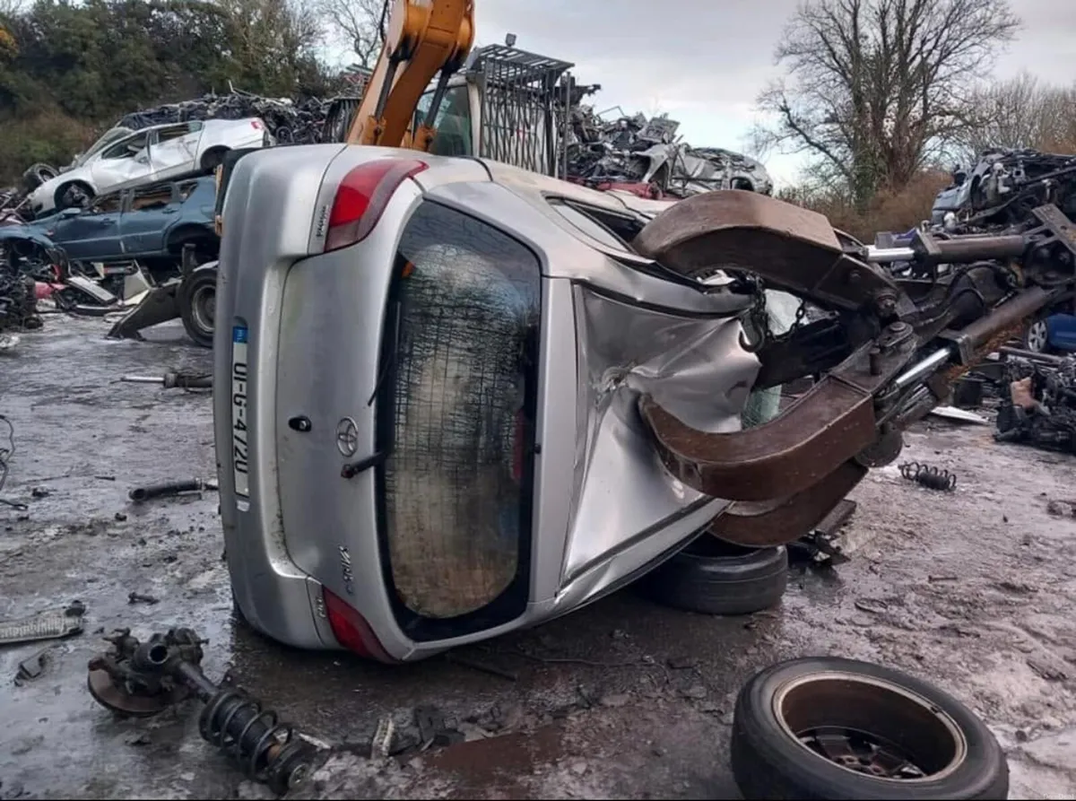 All Types of Scrap Vehicles Wanted Cars Vans Jeeps - Image 2