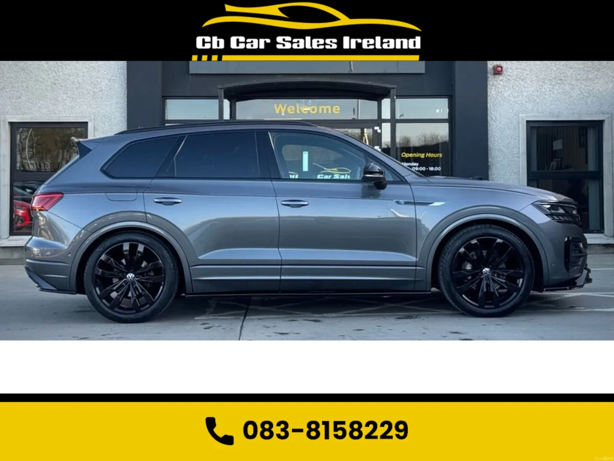 Volkswagen Touareg 3.0 TDI V6 Black Edition SUV 5d - Image 3