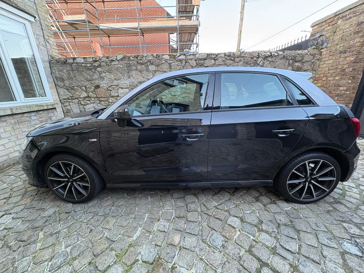 2018 Audi A1 Sportsback 1.4 TFSI 125 HP Sline - Image 3