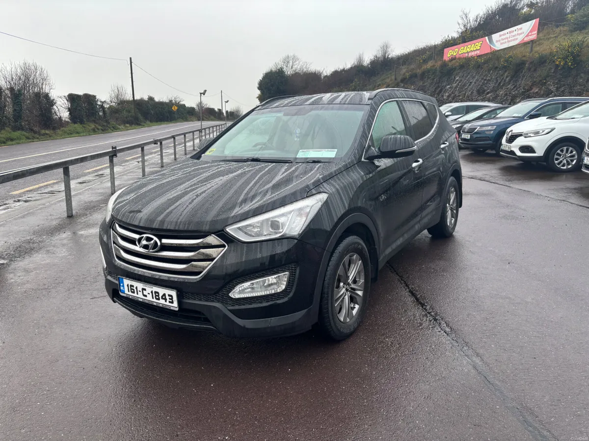 2016 Hyundai Santa Fe 4WD 7 Seater - Image 2