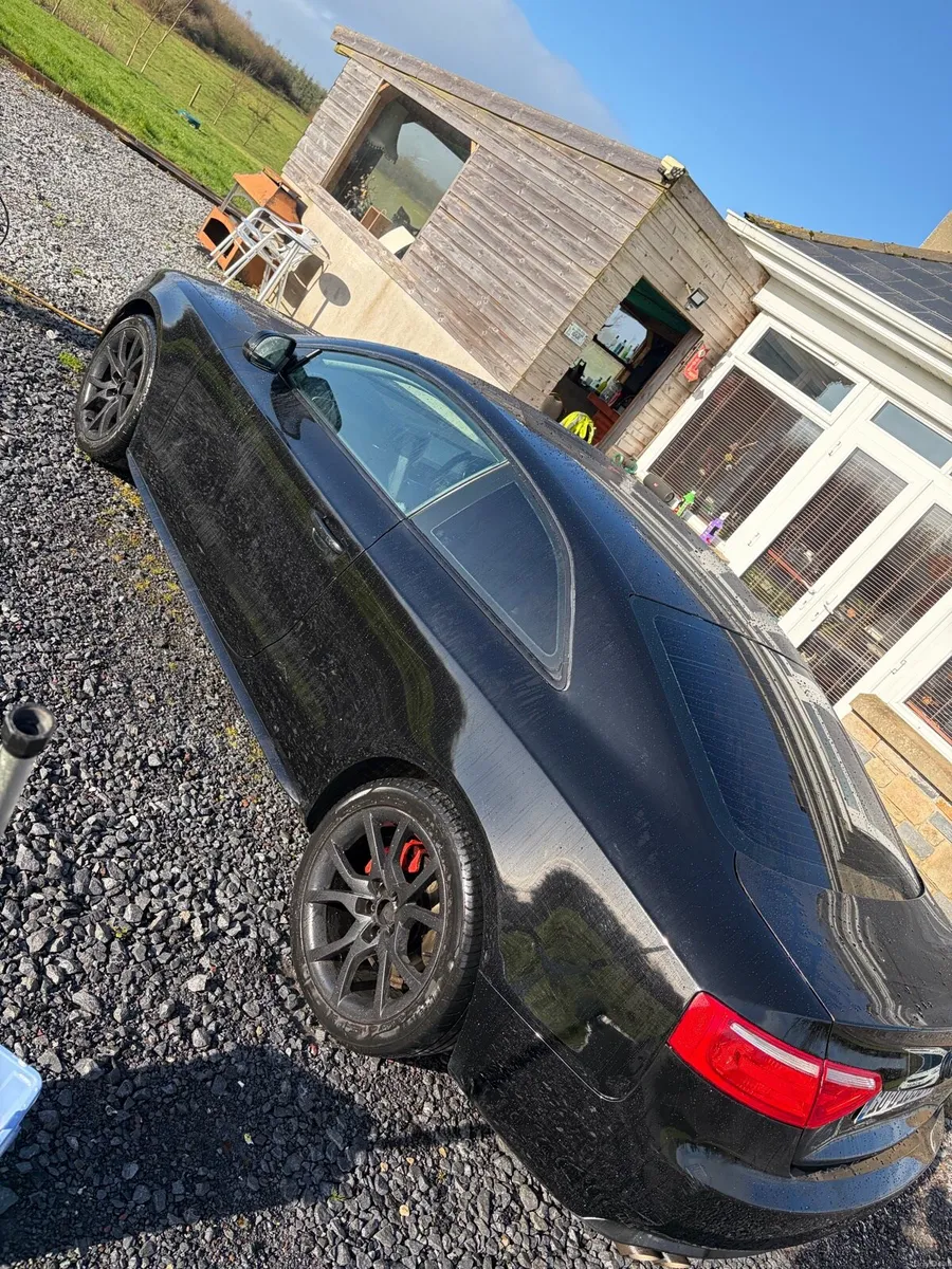 Audi A5 - Image 1