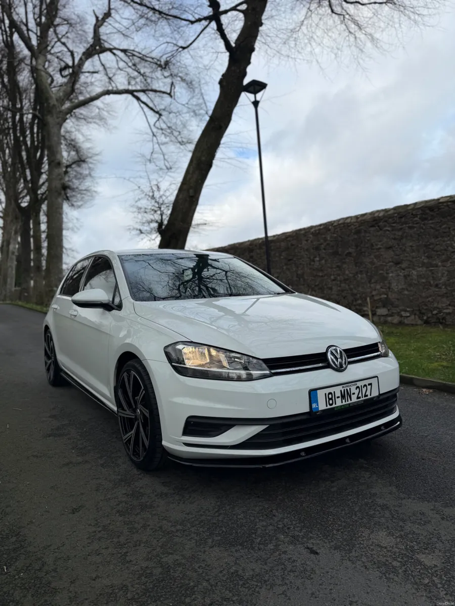 Volkswagen Golf 2018 1.4 TSI - Image 1