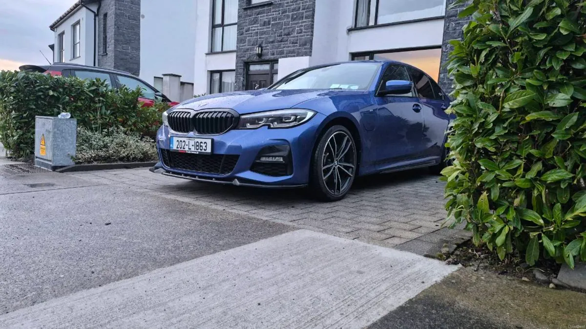 Bmw 3 Series 330e M-Sport | Pro Pack | Huge Spec - Image 1
