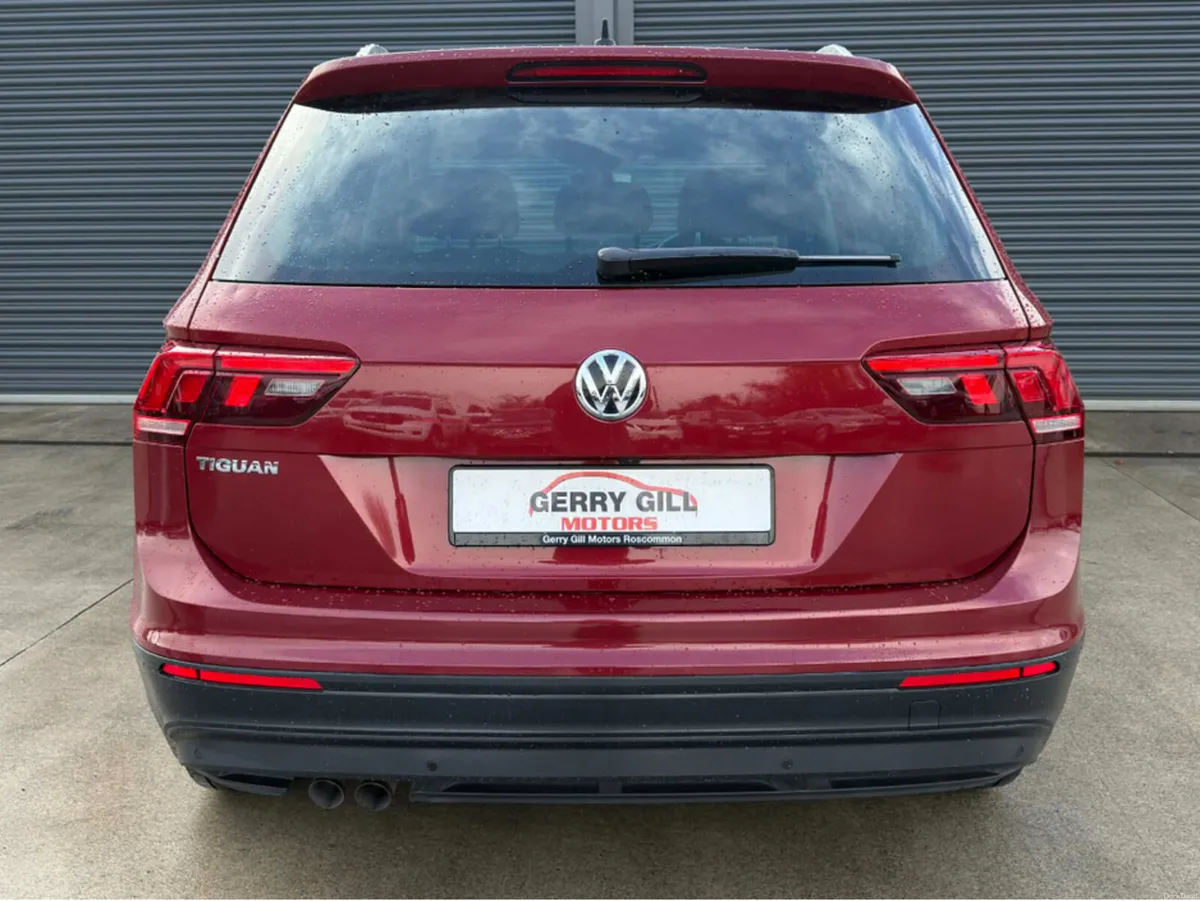 Volkswagen Tiguan CL 2.0 TDI MANUAL 6SPEED FWD 115 - Image 6