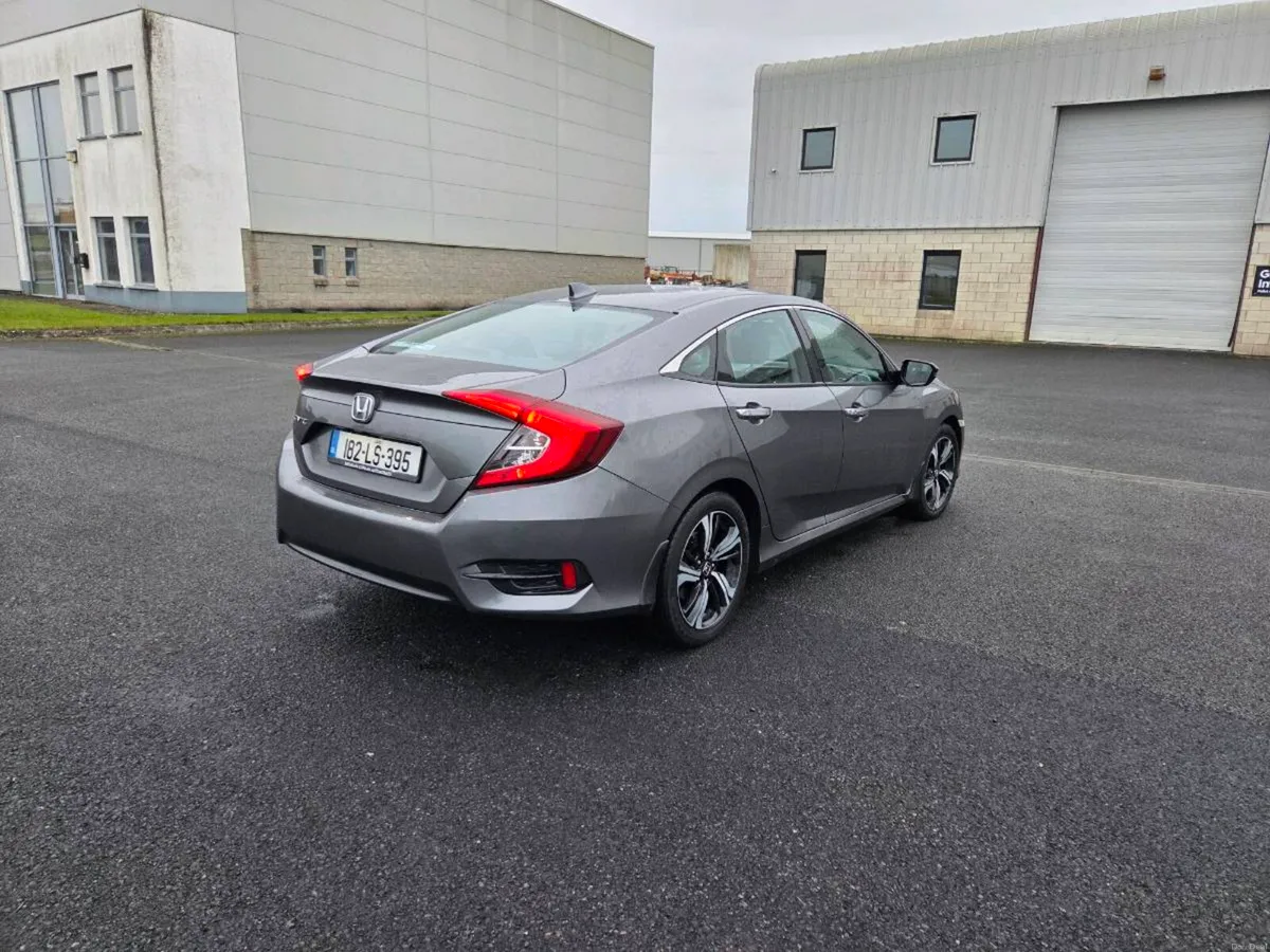Honda Civic PREMIUM - Image 4
