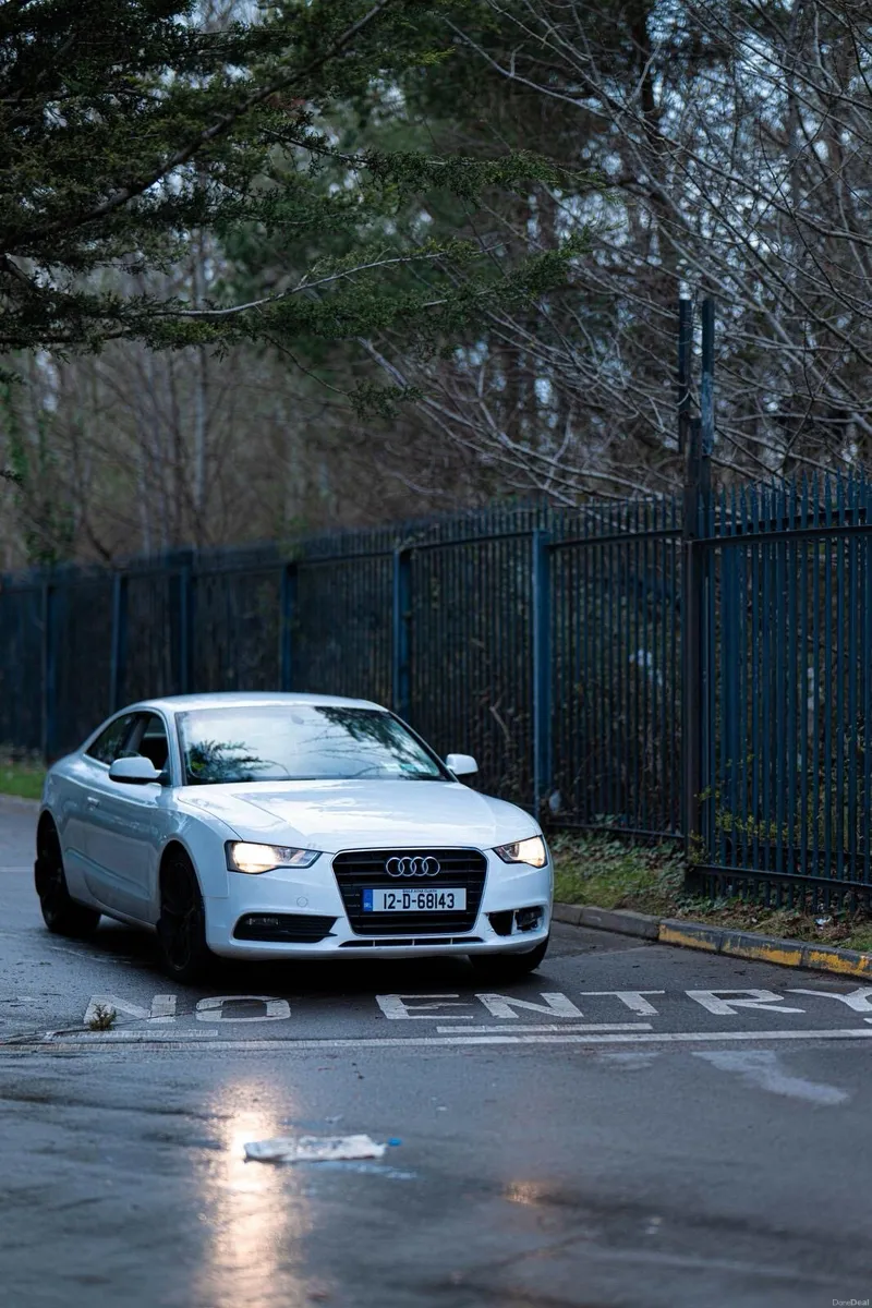 Audi A5 coupe 2012 - Image 1