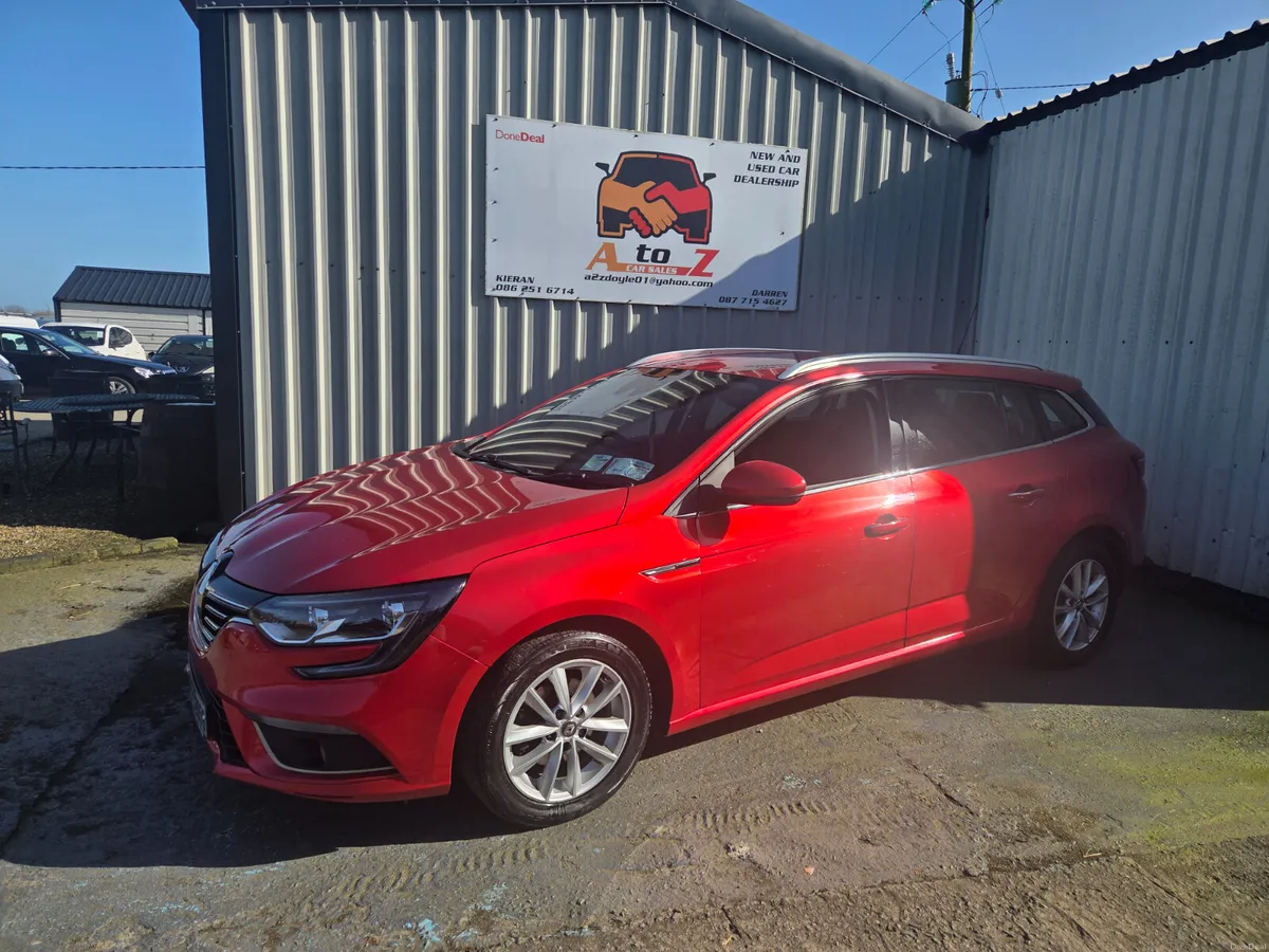 Renault Megane 2018 - Image 2