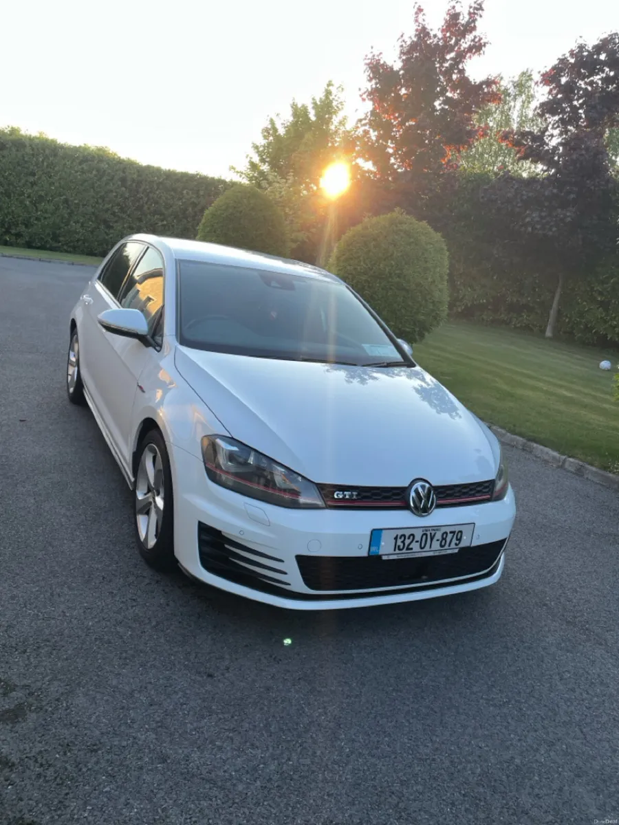 2013 MK7 GTI 73000KM - Image 1
