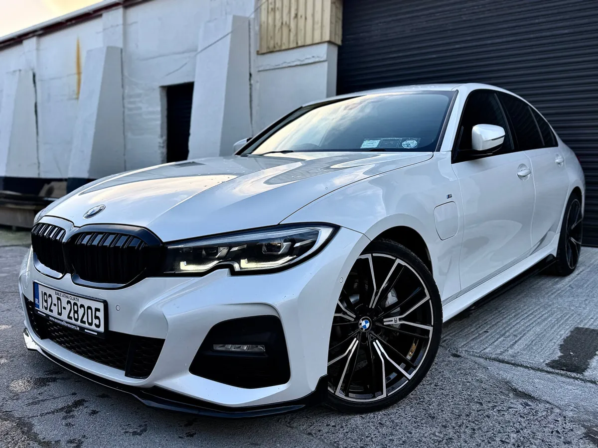 ⚫️BMW 330e (192) M-Sport ⚫️ - Image 4