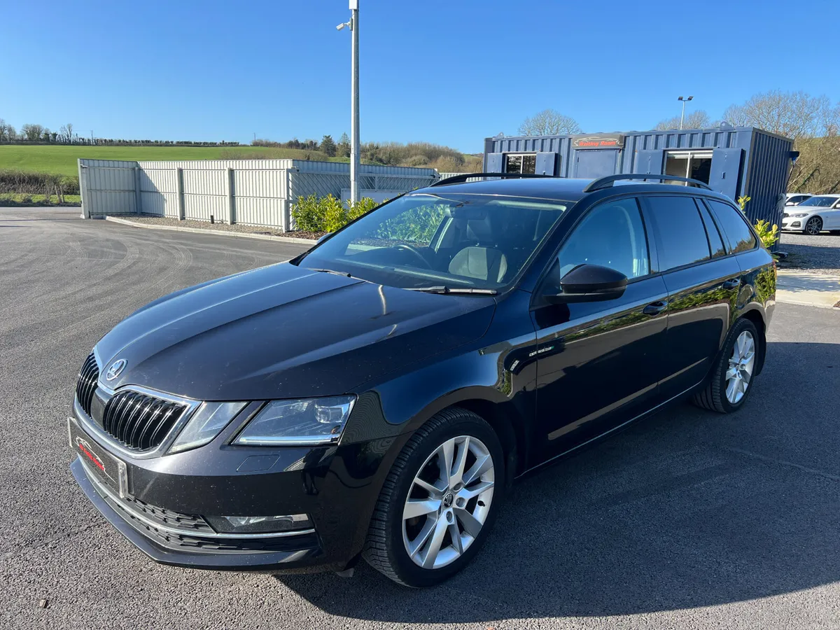 2018 - 182 Skoda Octavia 1.6 TDI Estate SE-L Top S - Image 4