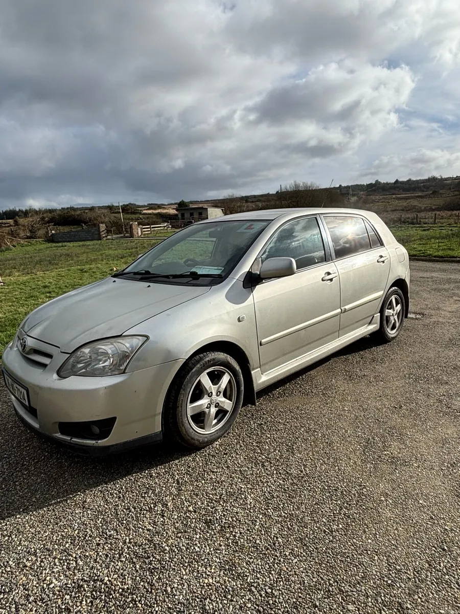 E12 D4d Corolla - Image 3