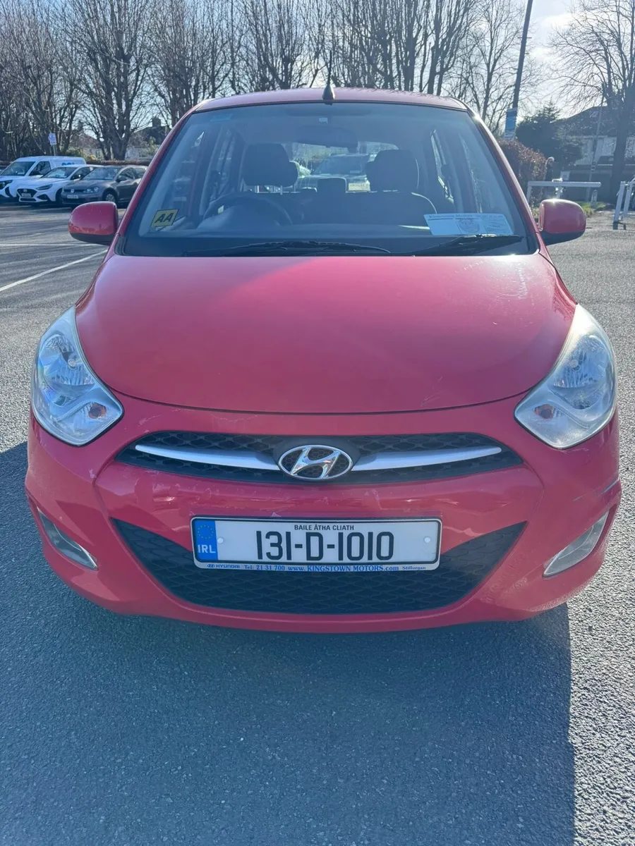 Hyundai i10 Deluxe - Image 3