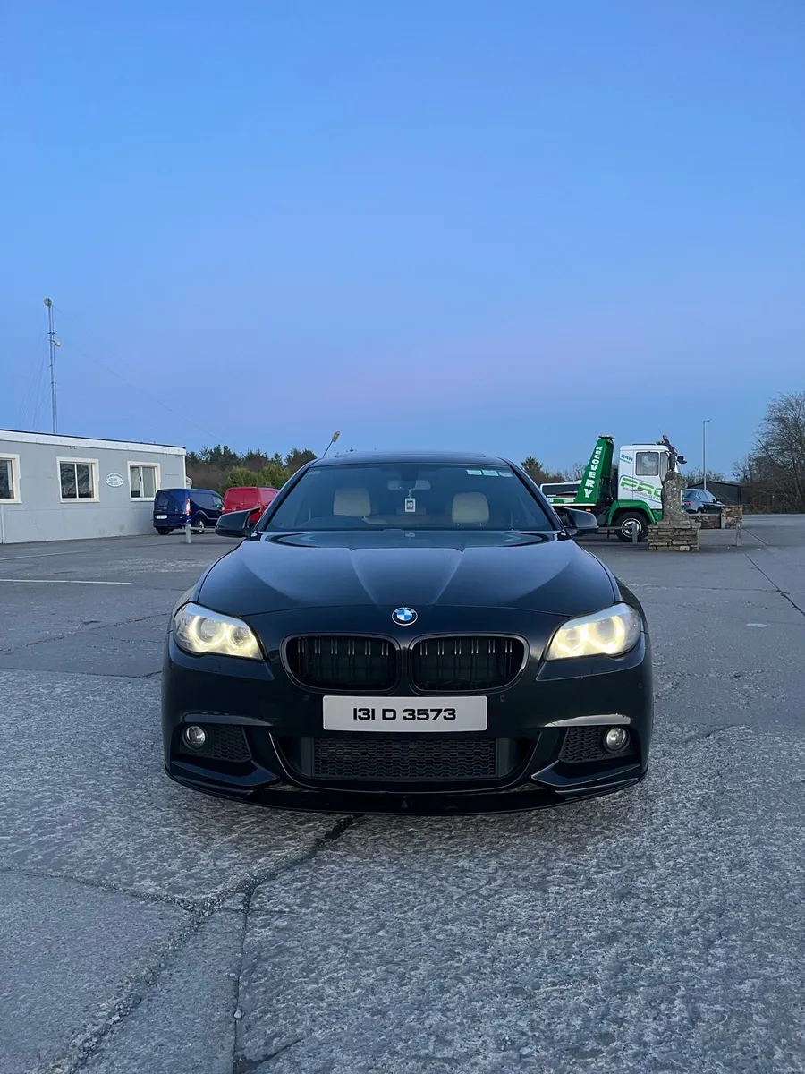 BMW F10 Sunroof M-Sport - Image 1