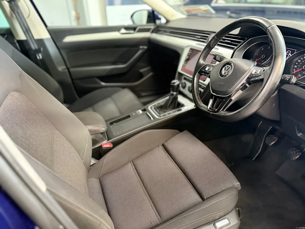 Volkswagen Passat 2018. 1.6 TDI SE - Image 4