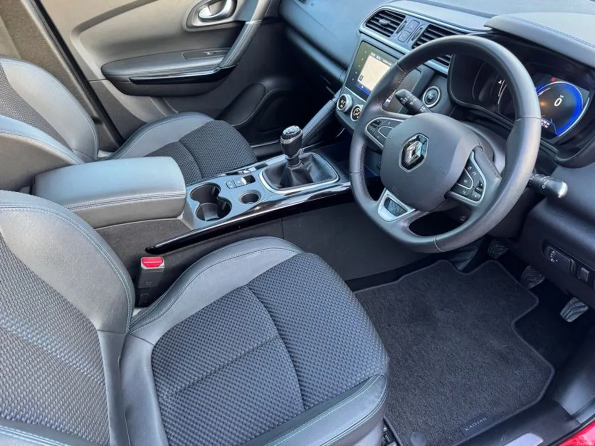 2019 Renault Kadjar 1.5 S-Edition *LOW MILES* - Image 2