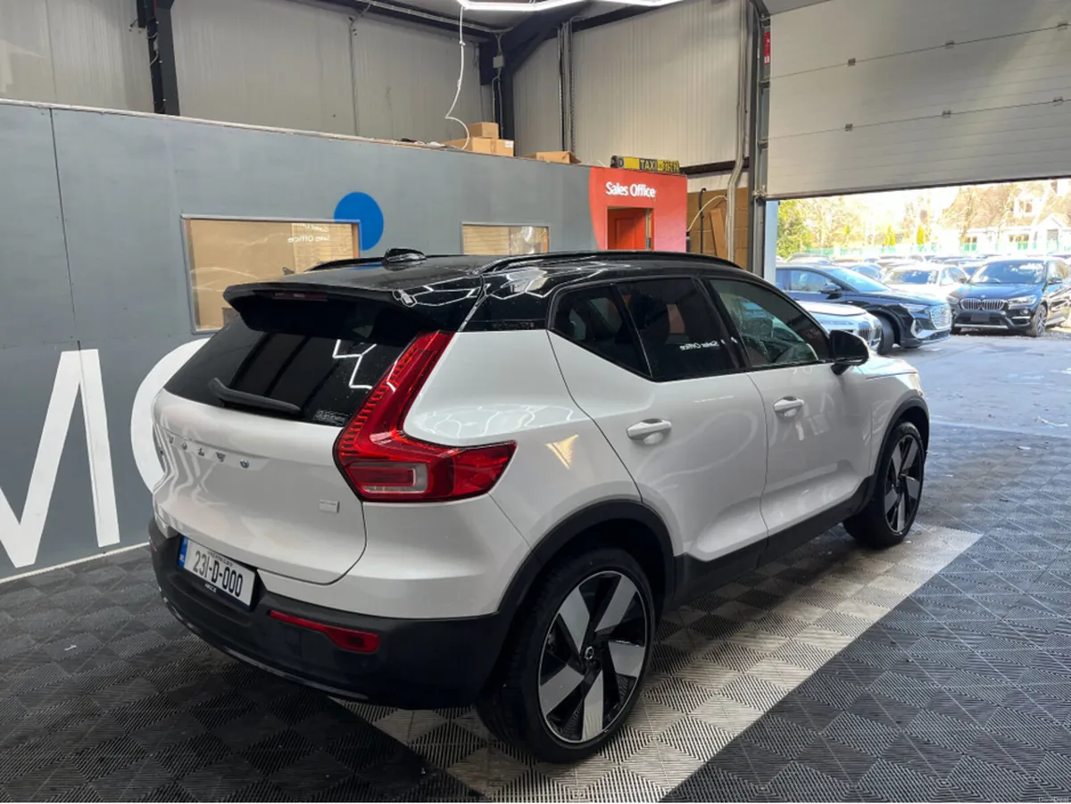 Volvo XC40 €36950 2023 VOLVO XC40 RECHARGE ULTIMAT - Image 2
