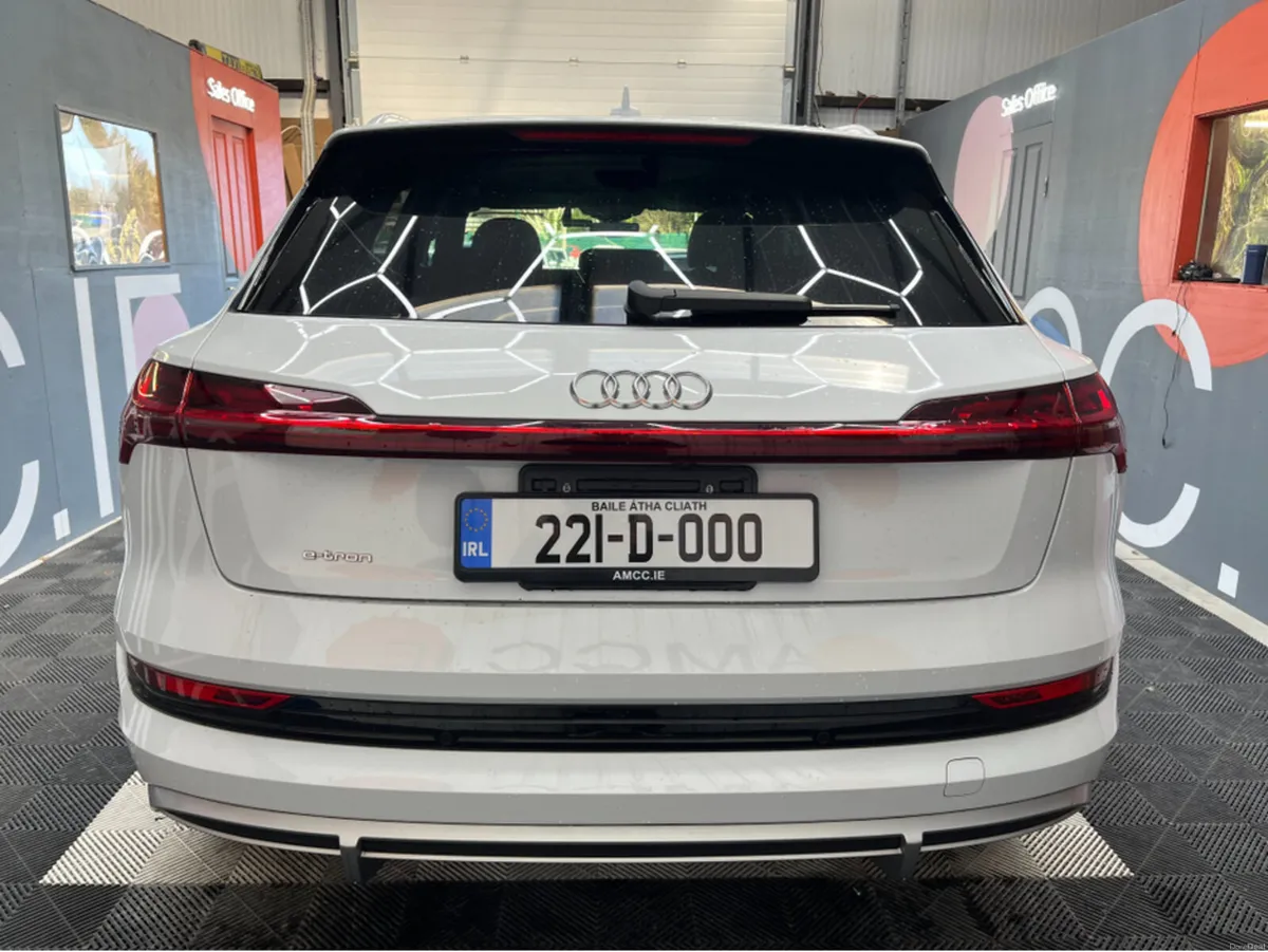 Audi e-tron 2022 AUDI E-TRON 55 QUATTRO S-LINE AUT - Image 4