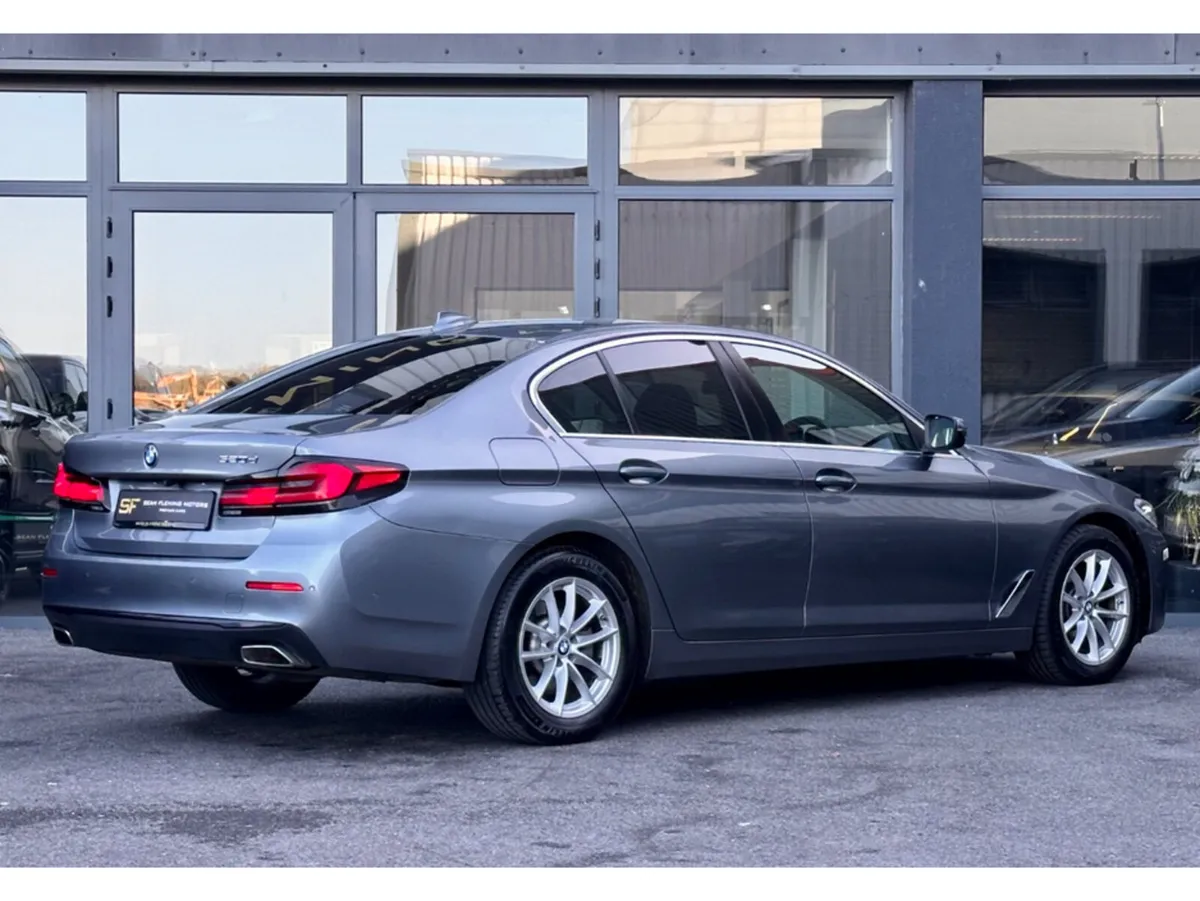 BMW 5-Series 520D 4DR AUTO SE - Image 3