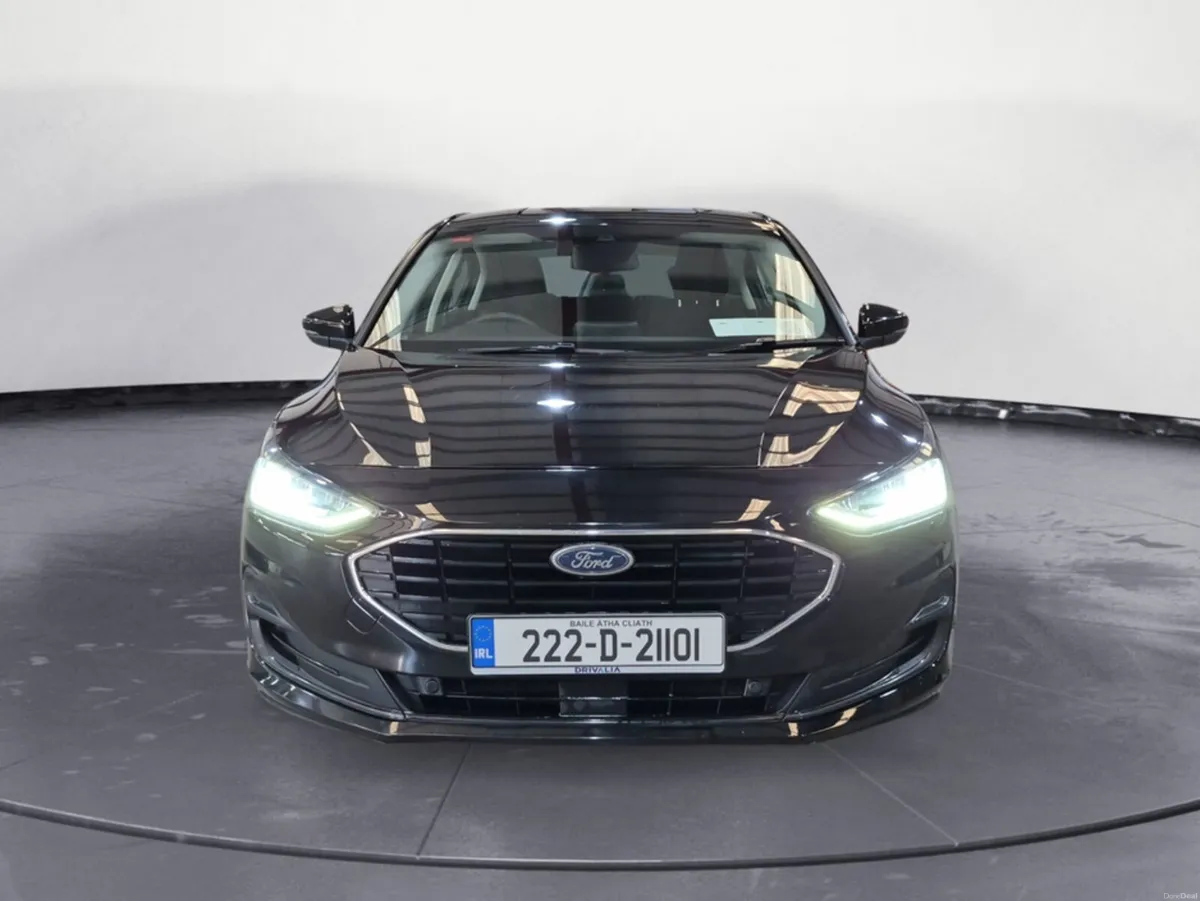 Ford Focus CONNECTED 5DR 1.5 TD 120 S6 S6.2 A8 - Image 3