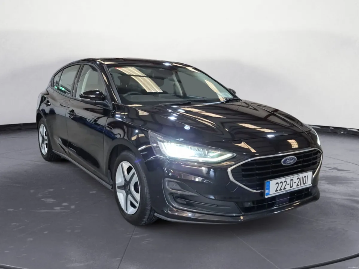 Ford Focus CONNECTED 5DR 1.5 TD 120 S6 S6.2 A8 - Image 4