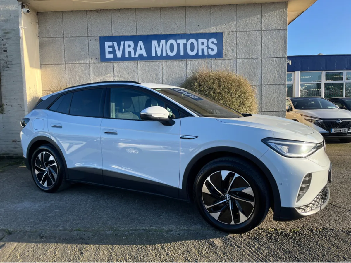 Volkswagen ID.4 PRO BUSINESS 77KWH //LOW MILES//HA - Image 2