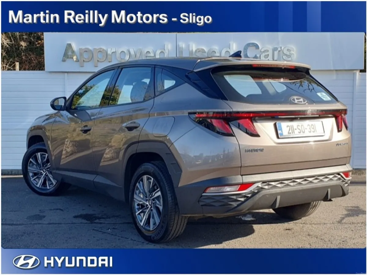 Hyundai Tucson We're sorry, this car is now sold. - Image 3