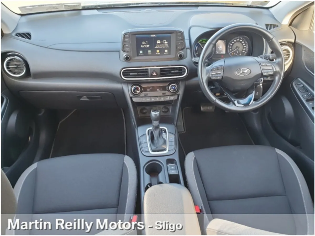 Hyundai KONA Hybrid - Image 2