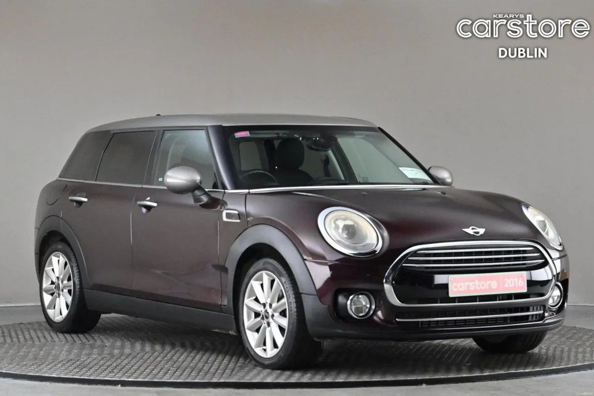 Mini Clubman 1.5 COOPER **BI-TONE ROOF** - Image 1