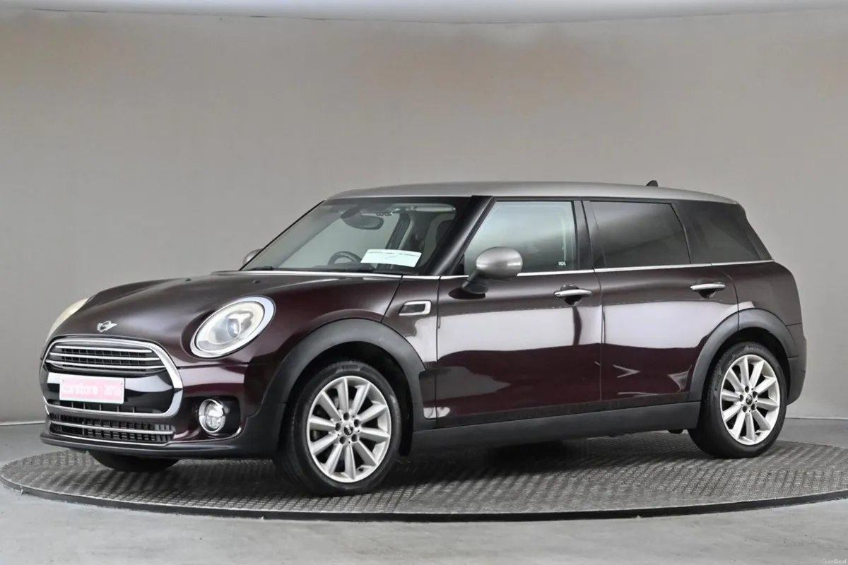 Mini Clubman 1.5 COOPER **BI-TONE ROOF** - Image 4