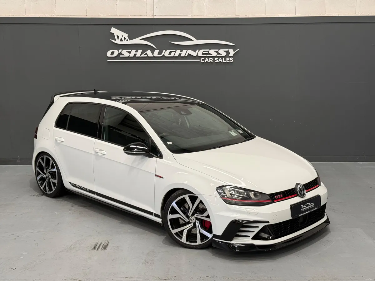 Volkswagen Golf 2016 Clubsport Track Edition DSG - Image 3