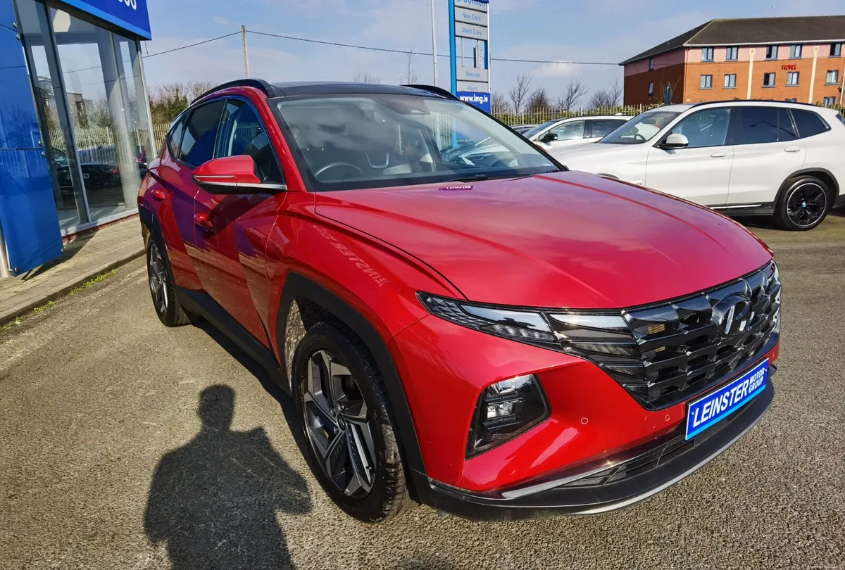 HYUNDAI TUCSON 1.6 ULTIMATE AUTO PHEV **SUNROOF** - Image 4