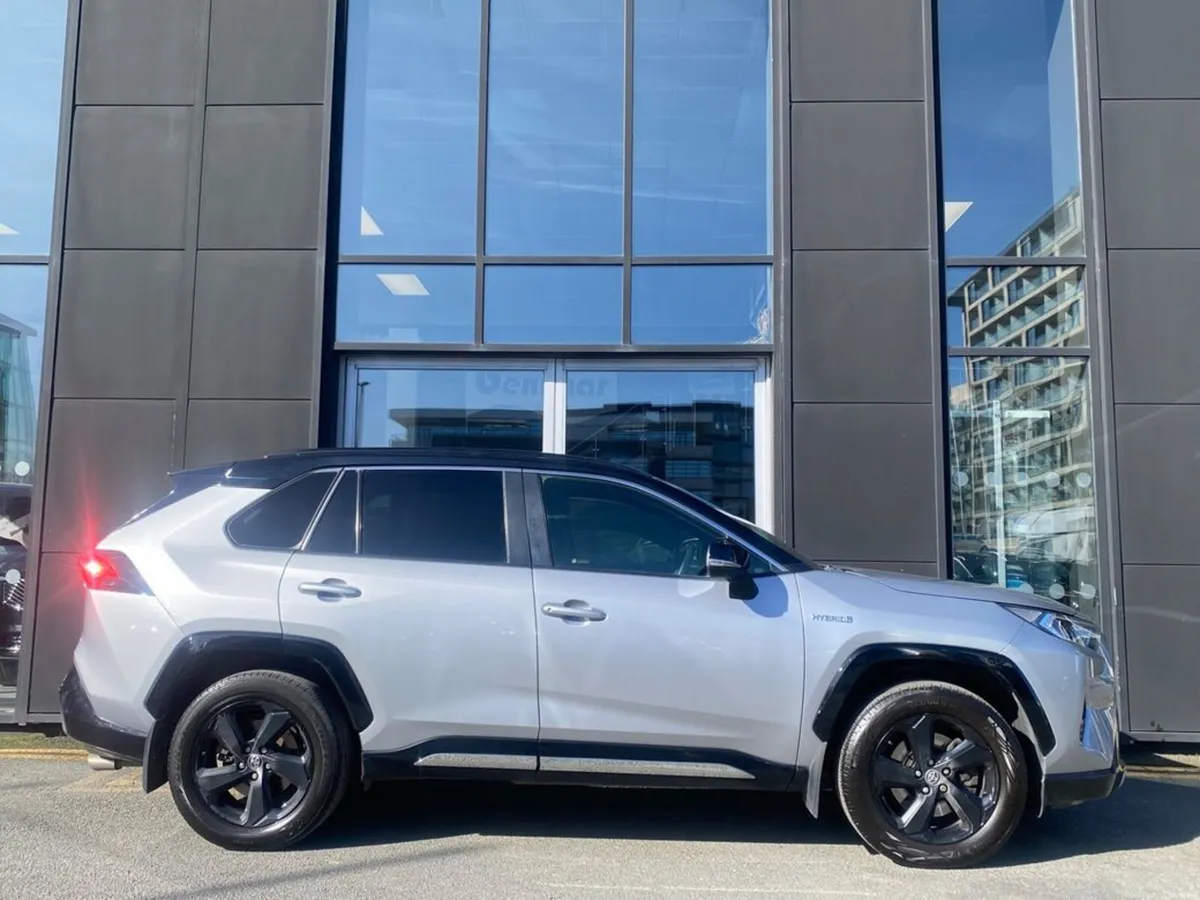 Toyota RAV4 Sport Hybrid Auto - Image 4