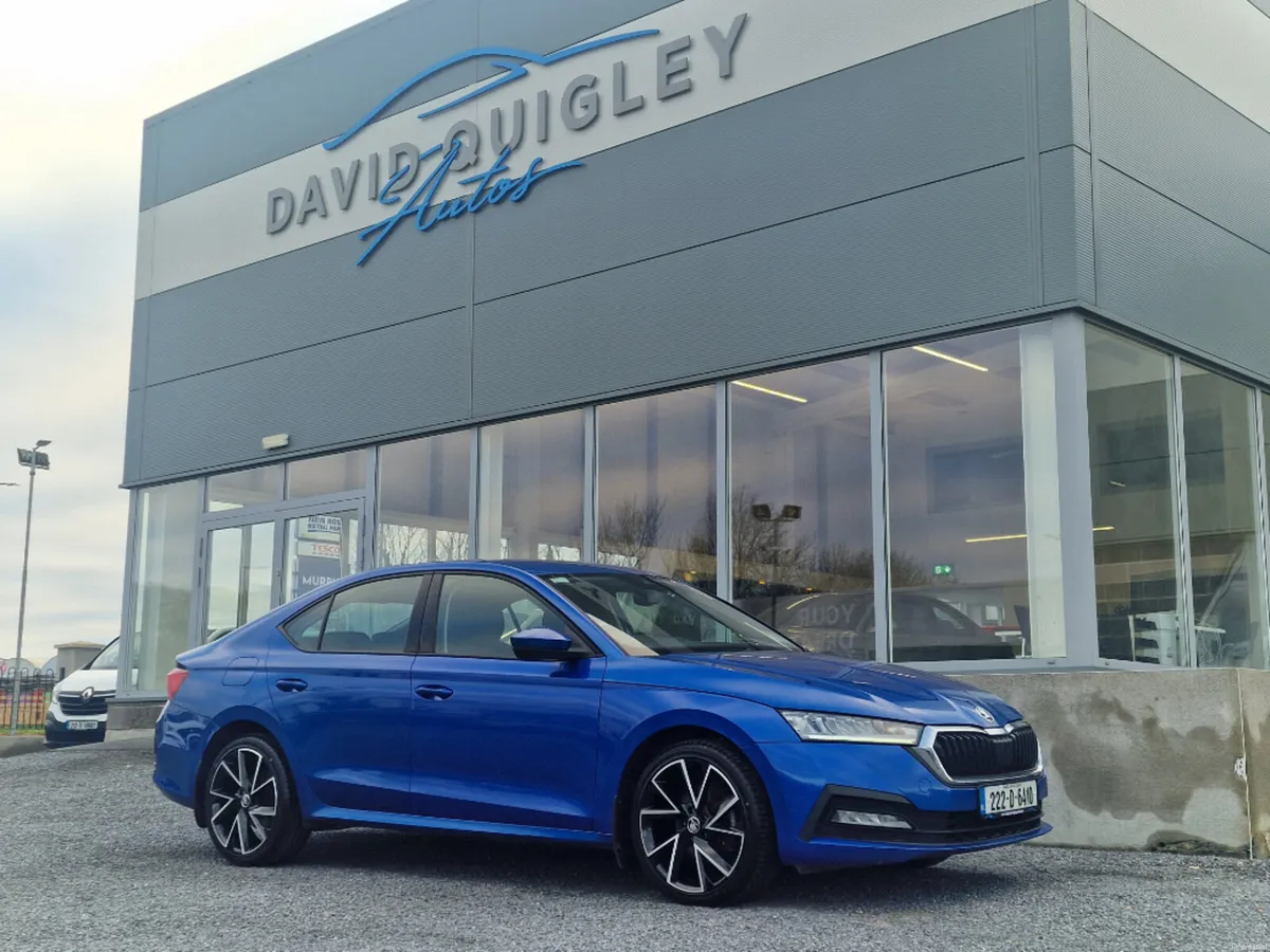 Skoda Octavia AMBITION 2.0tdi 115HP 5DR - Image 1