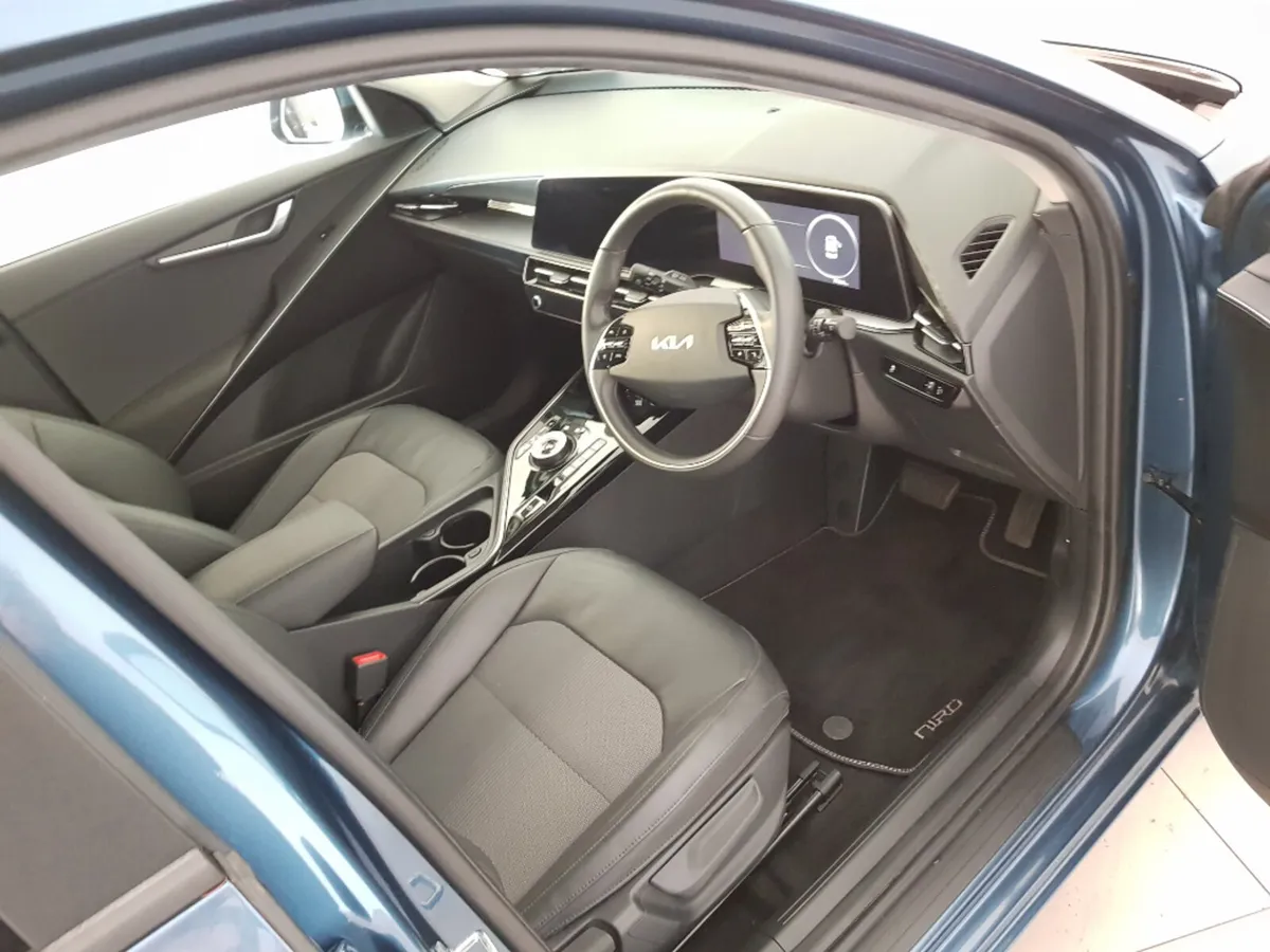 Kia Niro EV K3 5DR Auto - Image 2