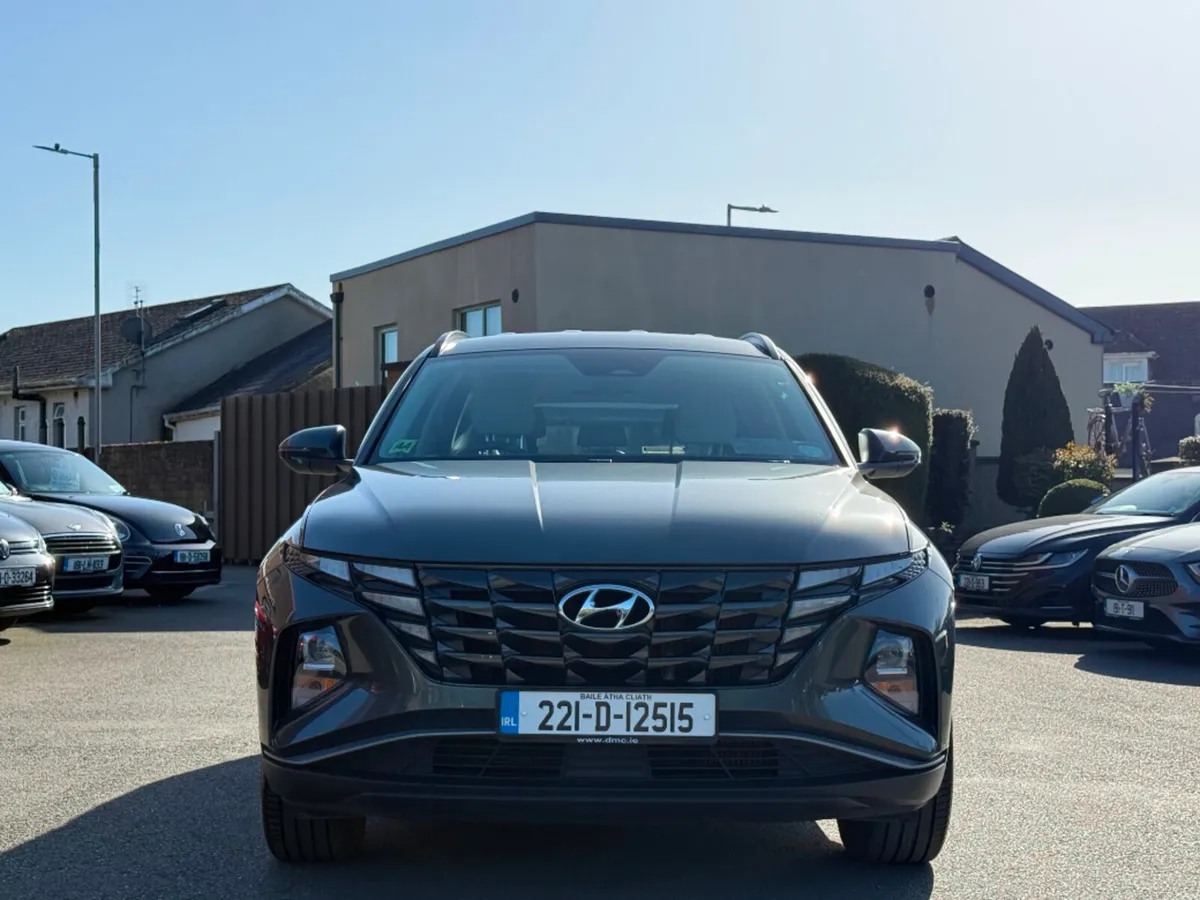 Hyundai Tucson 1.6D EXECUTIVE *IRISH CAR & HIGH SP - Image 2