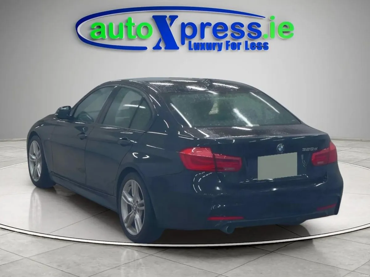 BMW 3-Series M-SPORT 320D, Reversing camera, Autom - Image 3