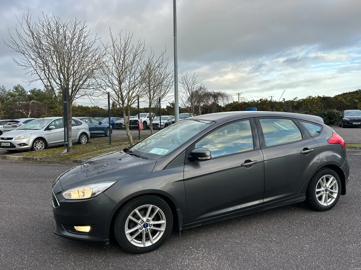 Ford Focus - Image 4