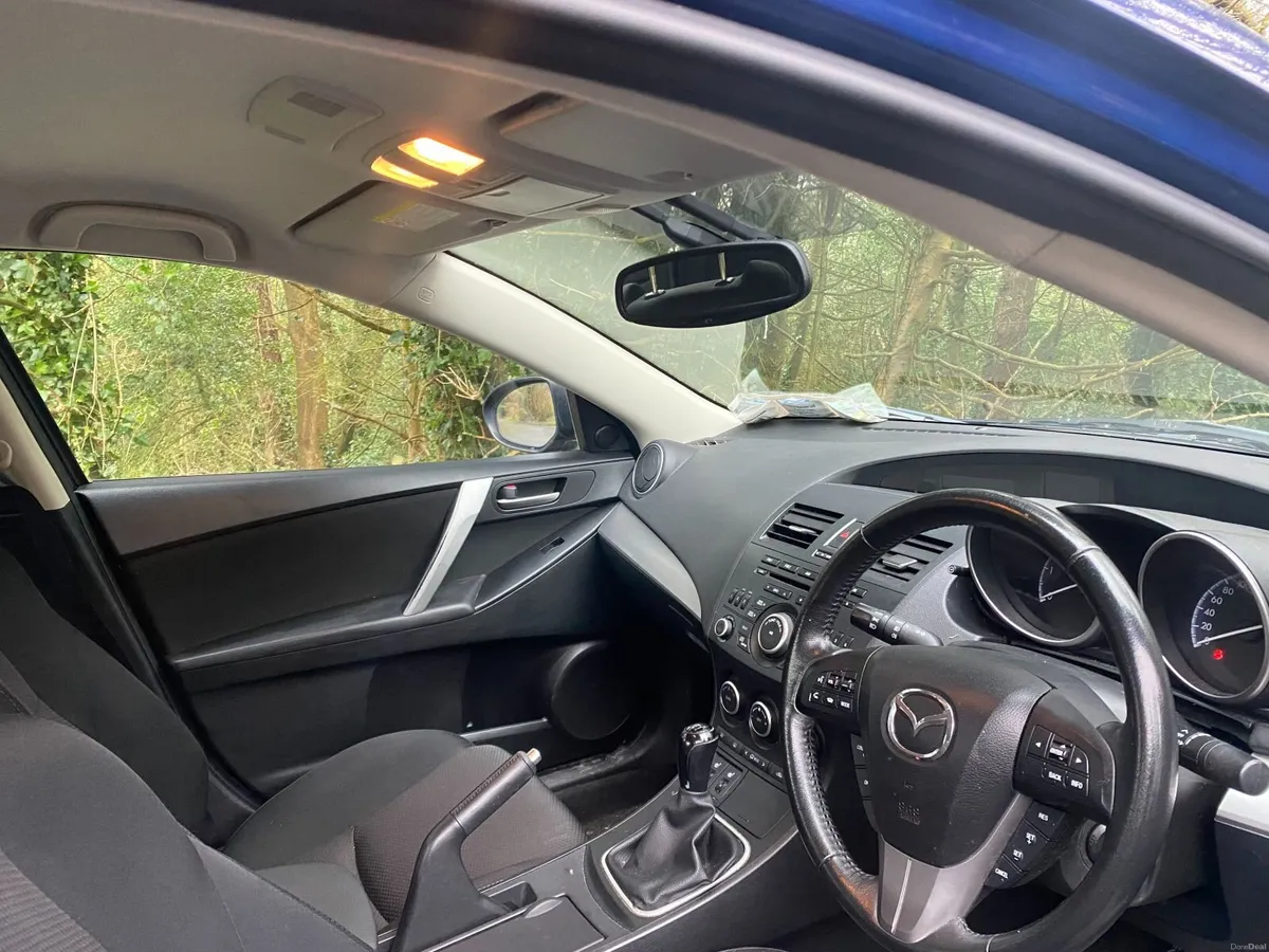 Mazda Mazda3 2013 - Image 2
