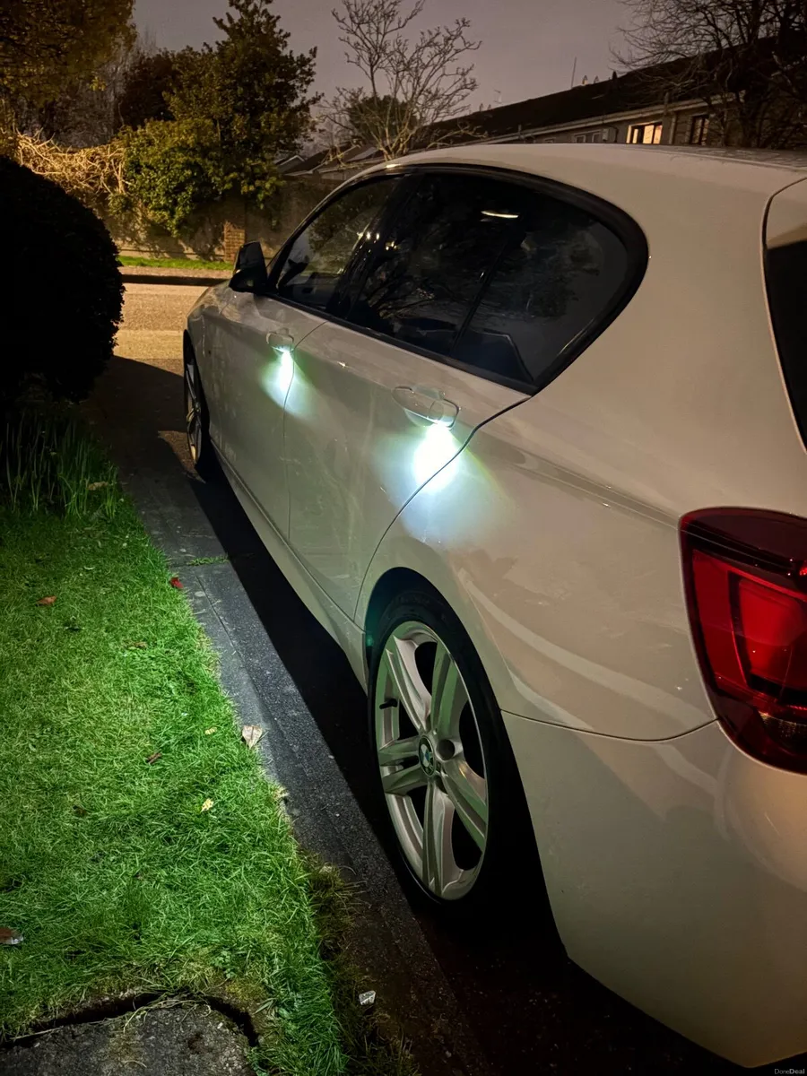 BMW 1-Series 120i - Image 5