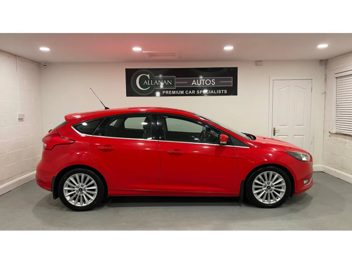 Ford Focus TITANIUM 1.6 TDCI 95PS ***LOW MILES***F - Image 4