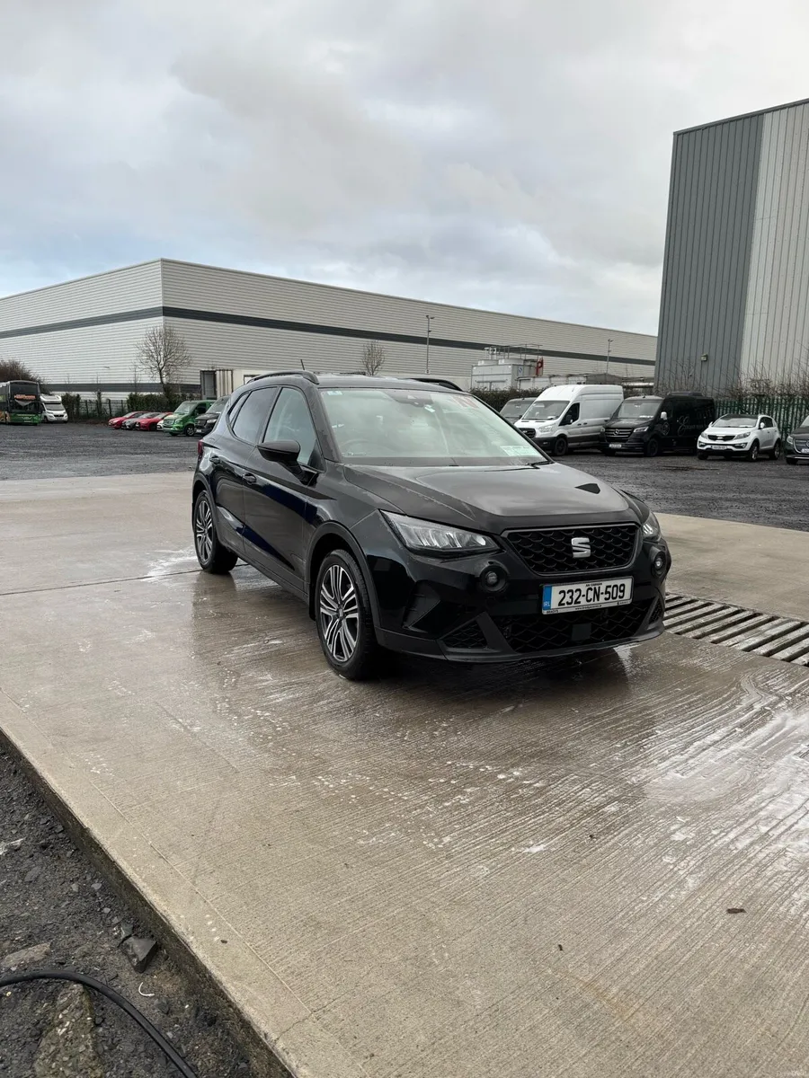 Seat Arona - Image 1