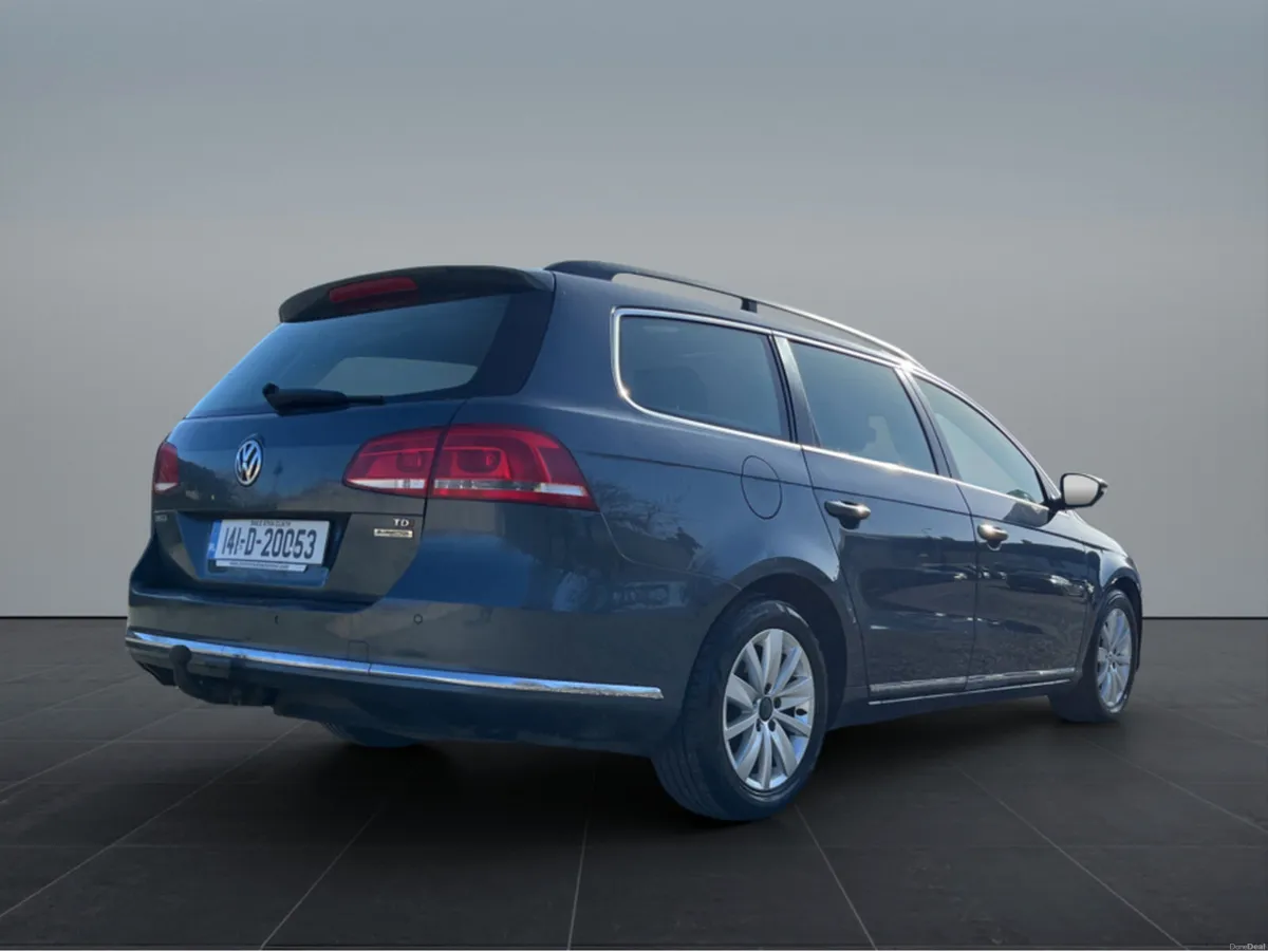 Volkswagen Passat CL 1.6 BLUEMOTION MANUAL 6SPEED - Image 6