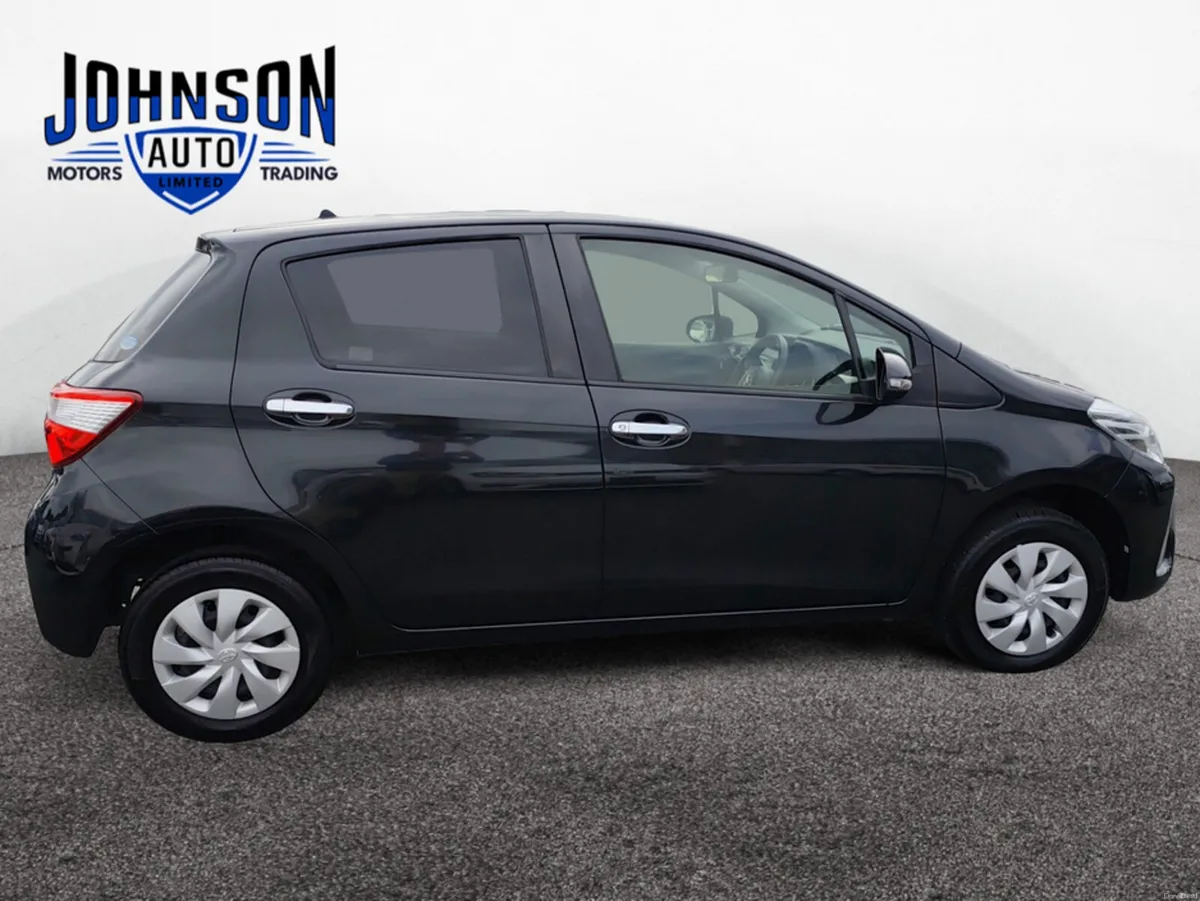 Toyota Vitz 1.3 Petrol Auto 4WD - Image 4