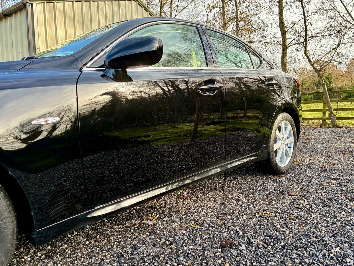 Lexus IS250 *low mileage example* 99k miles - Image 3