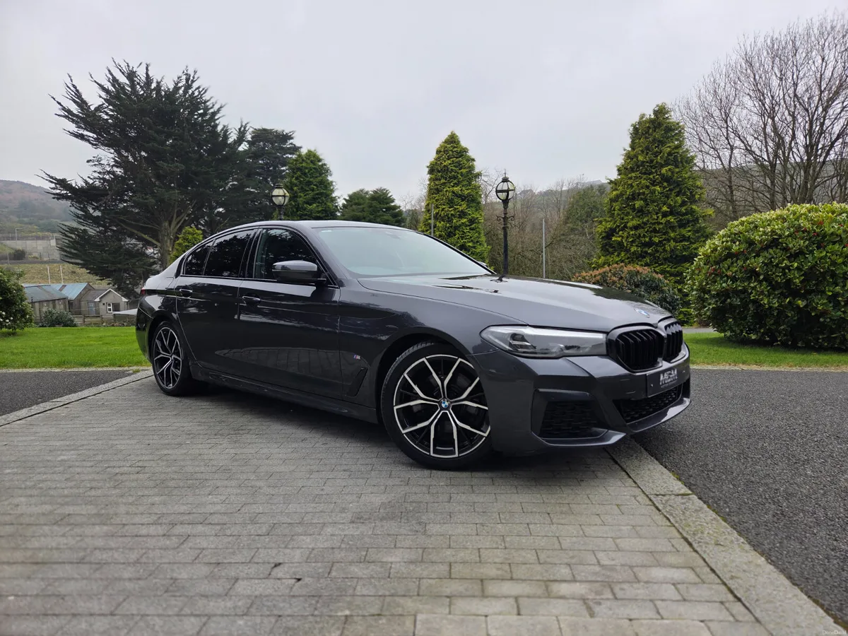 2022 BMW 520D M-Sport MHT Auto **NI REGISTRERED** - Image 3
