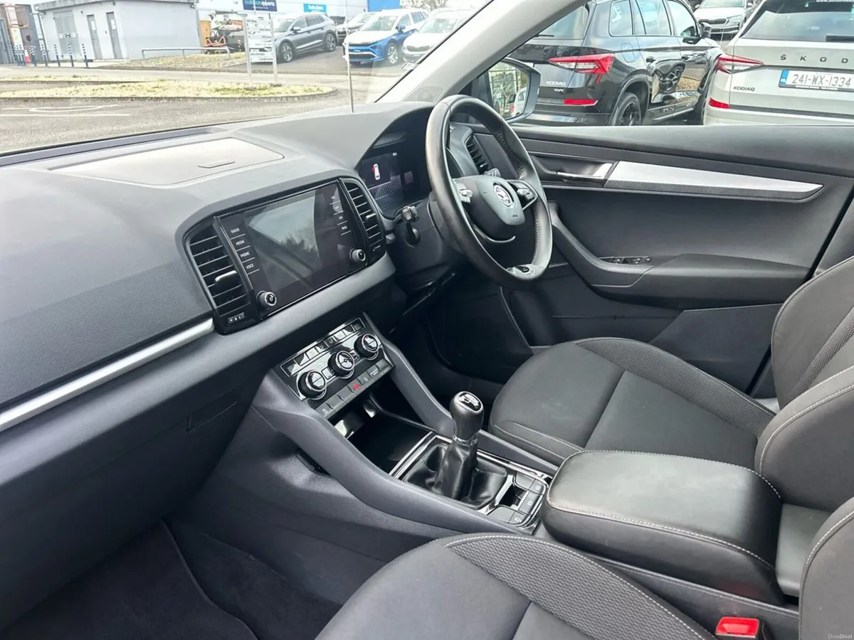Skoda Karoq Selection 2.0TDI 115HP-EASTER SALE NOW - Image 3