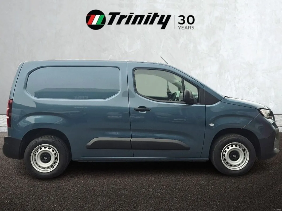 Fiat Doblo ** SWB ** 1.5 100BHP ** 650 KG ** TRINI - Image 5