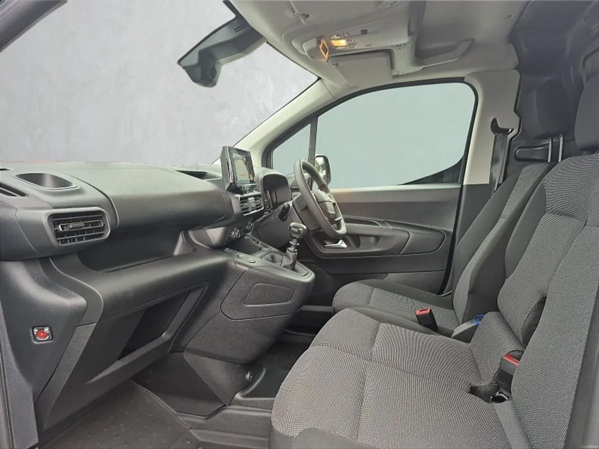 Fiat Doblo ** SWB ** 1.5 100BHP ** 650 KG ** TRINI - Image 6