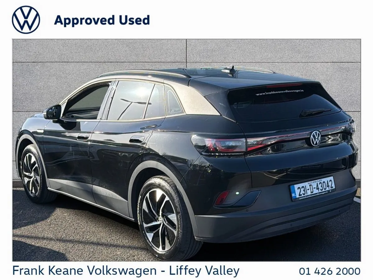 Volkswagen ID.4 52KWH LIFE 148HP *DEEP BLACK* *HEA - Image 3